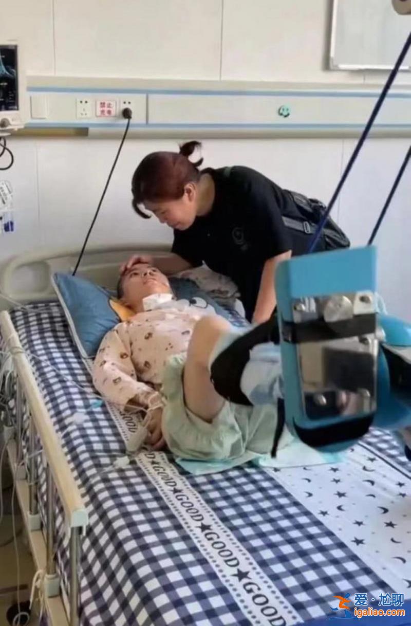 女孩填志愿前夕昏倒仍未完全苏醒 母亲替她报到 学校保留入学资格一年？