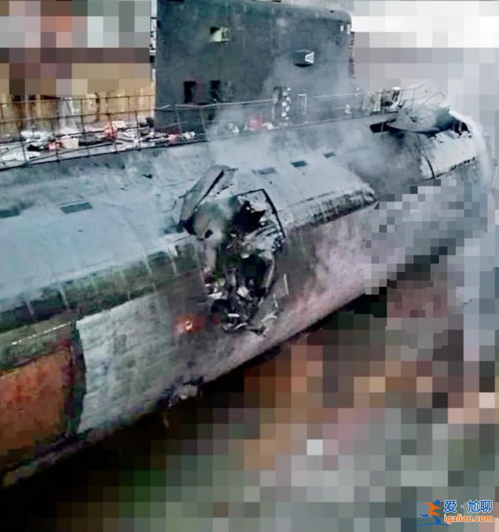 俄导弹舰在干船坞内遭乌军导弹袭击 损毁严重？