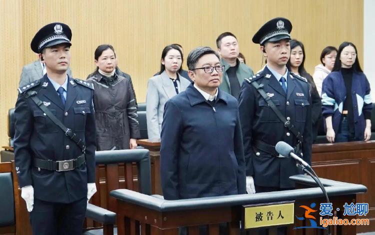江苏省委原副书记张敬华一审获刑14年！曾靠吃鸭血粉丝汤“出圈”？