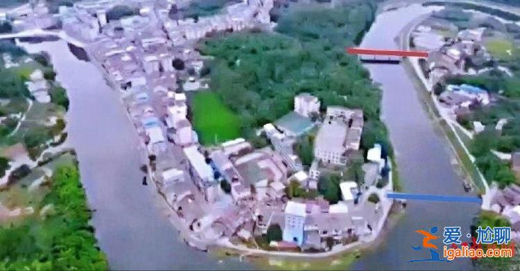 社区以乡愁为名募捐230万重建 却开建现代桥梁引质疑？
