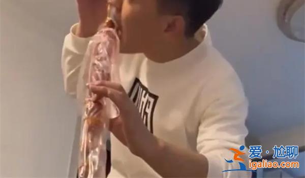 东北现一米八冰糖葫芦[东北]？
