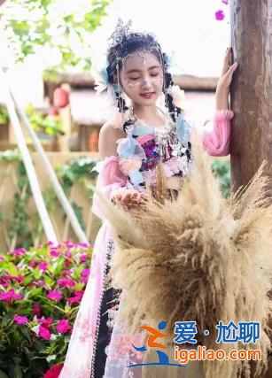 爷爷奶奶为救她遇难 目前还瞒着她？