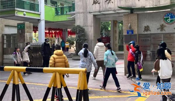广州教育局表示校服不是必选项[是必选项]？
