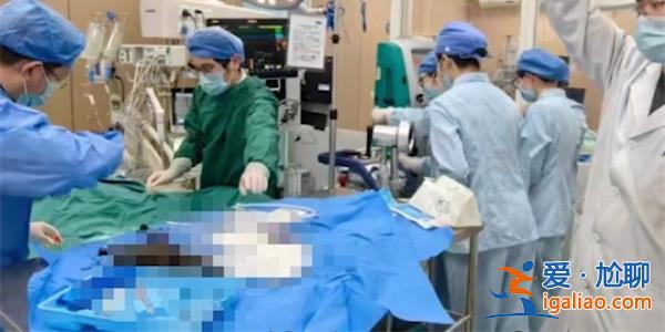 女生腹泻未在意5天后心脏骤停，，医生怀疑是何病因导致[腹泻]？