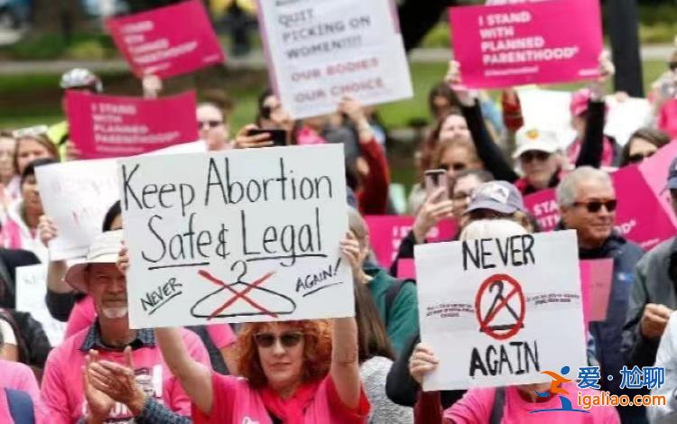 美国亚利桑那州参议院投票废除1864年堕胎禁令？