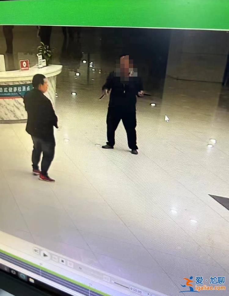 他说敢动就把我杀了？