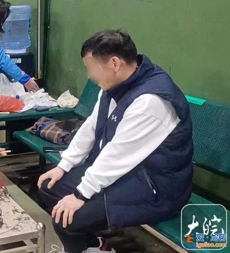 云南一副县长因出轨事件免职 女方称希望他出面给个交代？