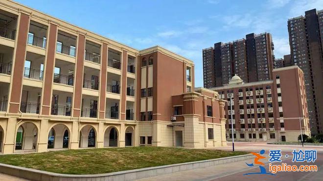 盘龙区美术培训升学率高 盘龙城实验学校好不好？