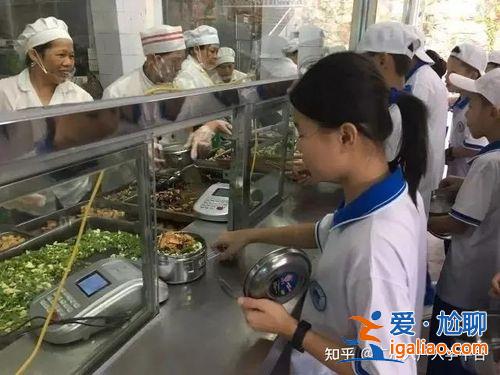 黄浦区升学宴厨师上门？黄埔中学招生条件？