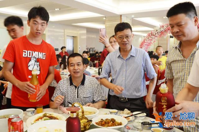 升学席，亲戚家考大学是什么席？
