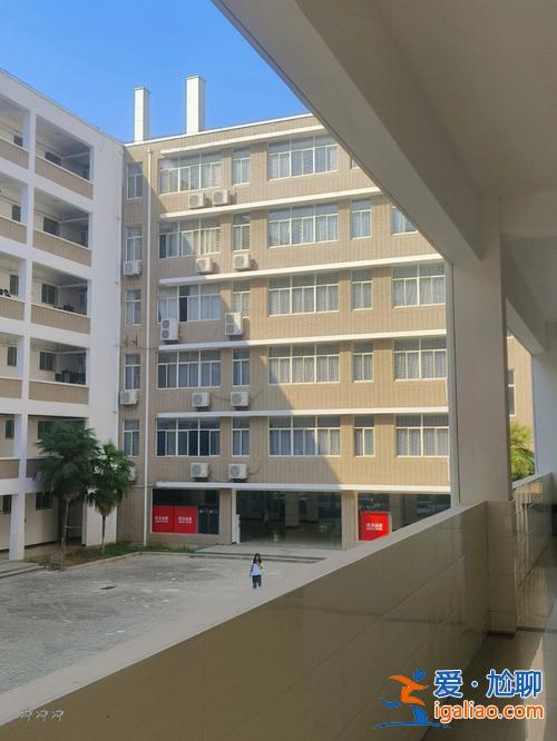 农村中南民大升学宴(中南民大有多大)？