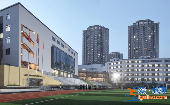 二七绿地爱华学校升学率？郑州绿地爱华中学怎么样？