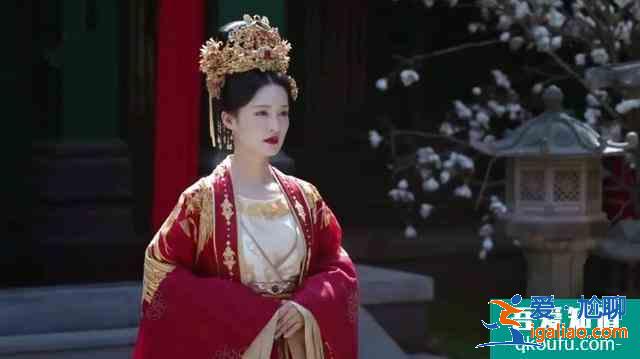 秦昊李沁新剧《锦绣南歌》评论两极分化，不少网友吐槽是烂片？