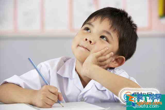 睡梦中的妈妈是什么样子的仿写？