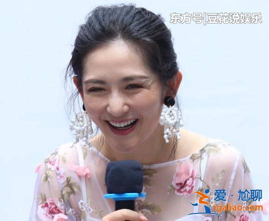 谢娜出席活动成焦点,笑容憔悴惹人怜!网友:娜姐太拼了! 谢娜出席活动成焦点,笑容憔悴惹人怜!网友:娜姐太拼了!
