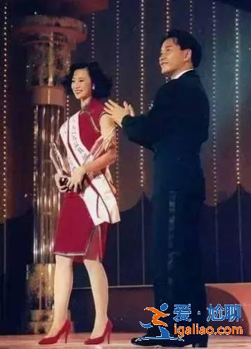 亚姐原来瓜这么多！当小三、卖淫、拍三级片，还轮番上演艳照门…