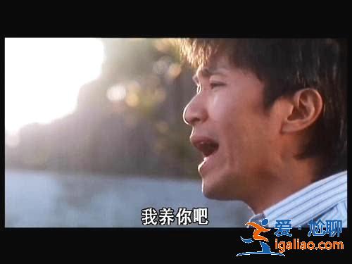 电影中最激动的瞬间:女孩告白杀手,玛丽莲叼着烟,男人争着点烟 电影中最激动的瞬间:女孩告白杀手,玛丽莲叼着烟,男人争着点烟