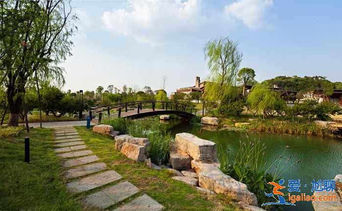 长沙地铁2号线上的景点，长沙地铁2号线有哪些好玩的景点？