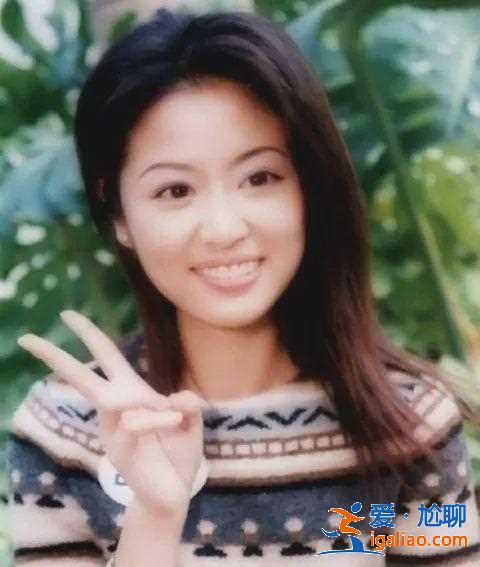林心如生子后晒学生证攻读硕士，13前年曾自称是小学毕业文凭