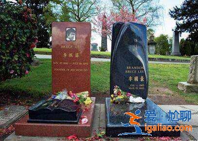 李小龙死后，妻子过的如何？43岁改嫁李小龙徒弟，2年后遭抛弃