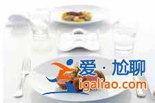 吃牛排的礼仪？