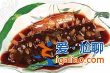 葱烧海参的家常做法？