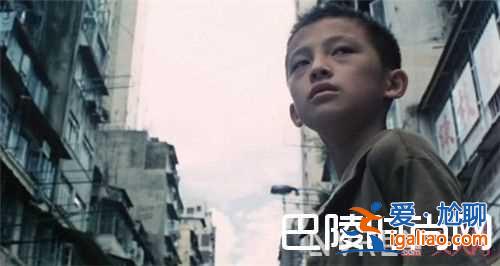 香港制造介绍 去年烟花特别多介绍细路祥介绍金鸡介绍古惑仔之龙争虎斗介绍港督最后一个保镖介绍夺舍介绍等？