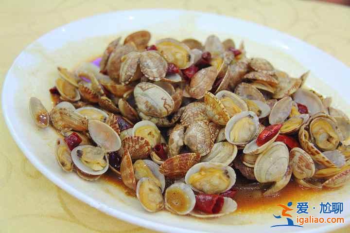 第一次去青岛有哪些特色菜可吃，去青岛必吃的特色菜是什么，青岛当地特色菜推荐？