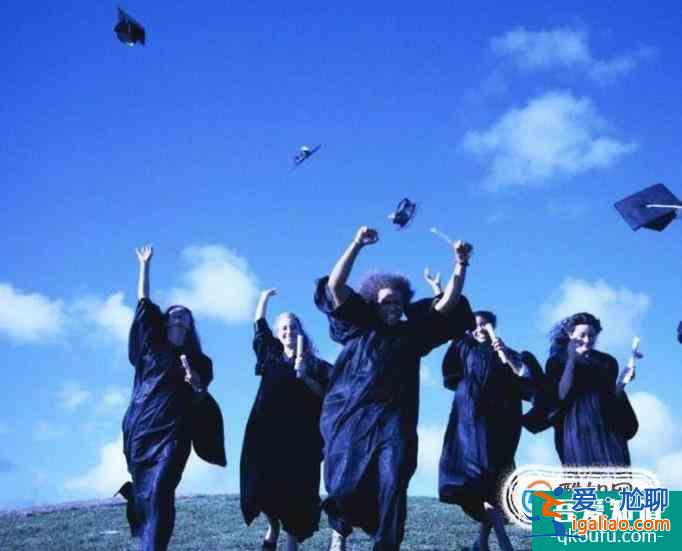 爱丁堡大学国际人力资源管理专业课程设置难不难？申请要求高不高？？