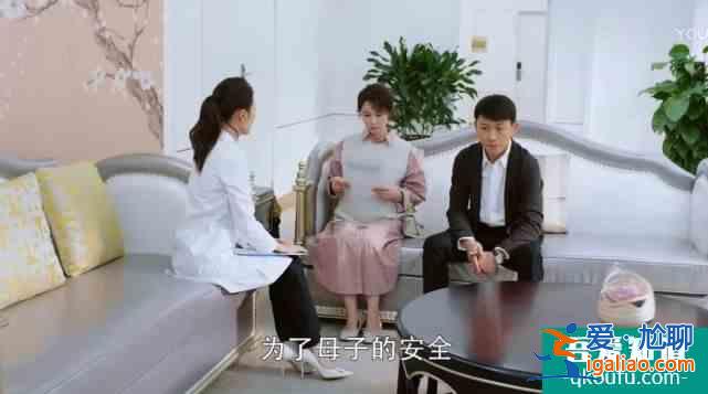 《幸福还会来敲门》：老掉牙的剧情，上来就泼一盆狗血？