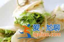 鸡蛋灌饼？