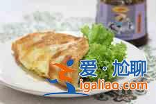 鸡蛋灌饼的做法？