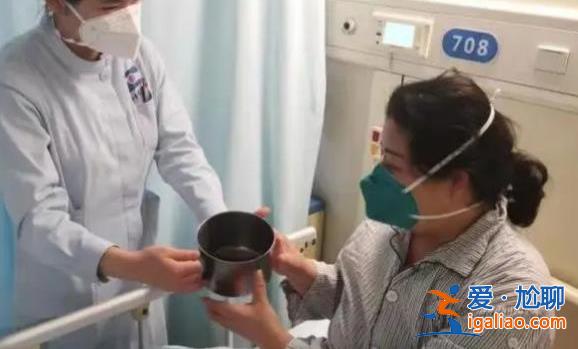 5万人的小镇仅8名医生，“人”“财”捉襟见肘[捉襟见肘]？