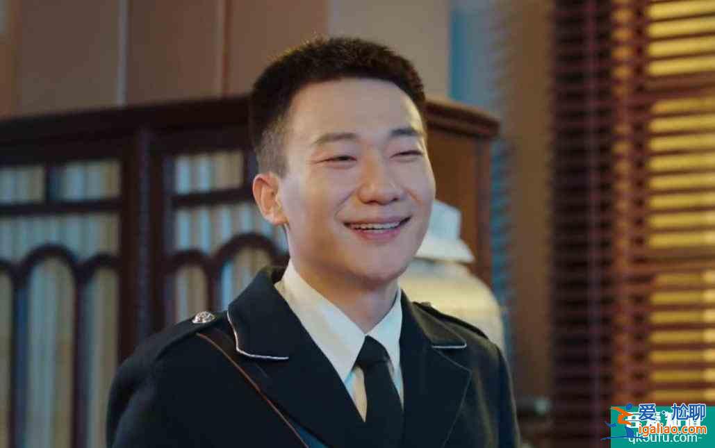 看完吴昊宸演的《旗袍美探》，我不再讨厌应勤？