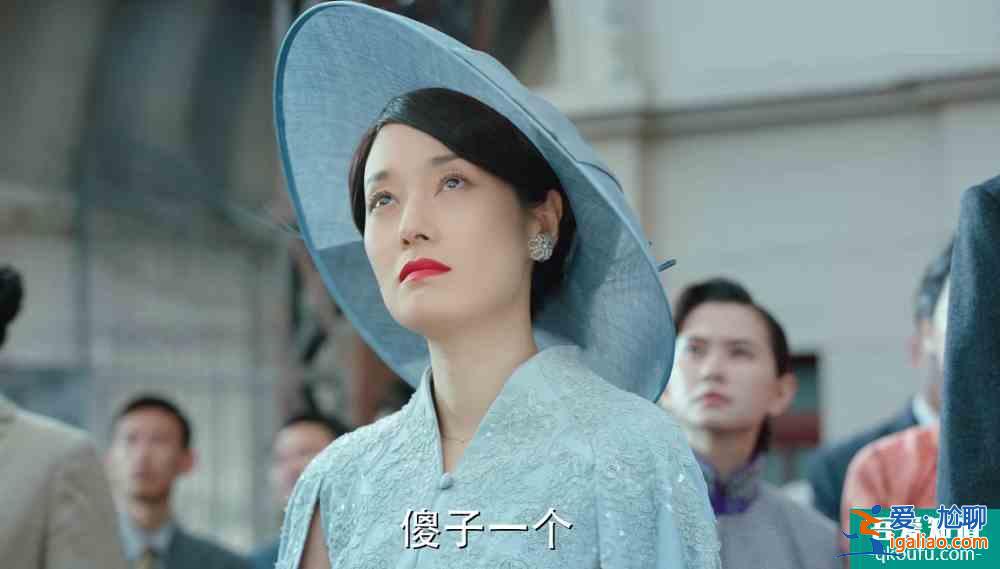 马伊琍，不是频频换衣服，就叫旗袍美探？