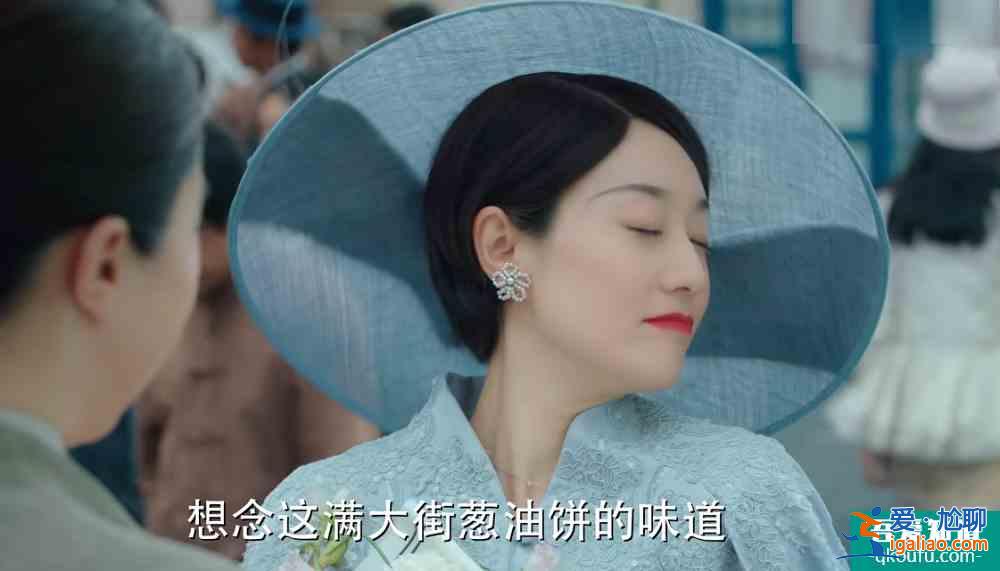 马伊琍，不是频频换衣服，就叫旗袍美探？