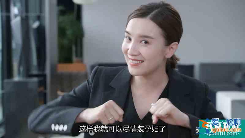 《生活像阳光一样灿烂》人生压力这么大，谁还没点神经的表现？