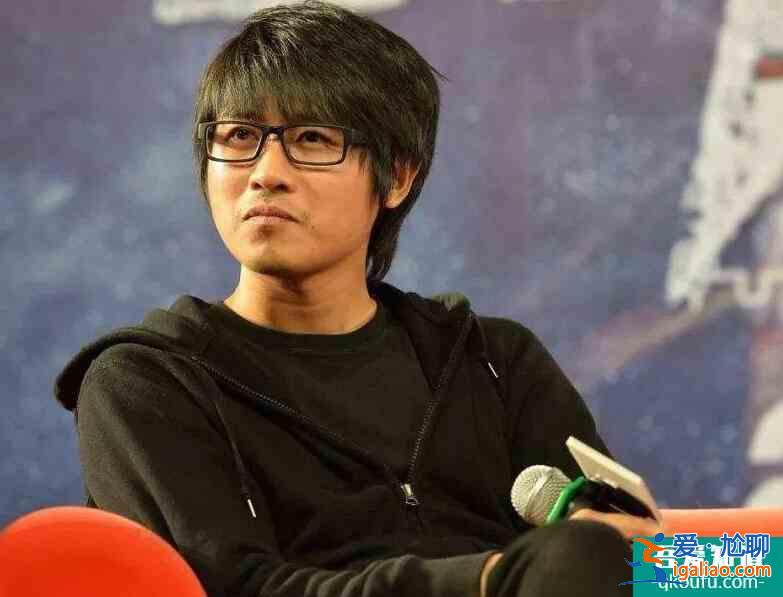 网曝韩寒赛车出意外事故 撞上摄影师在抢救当中？
