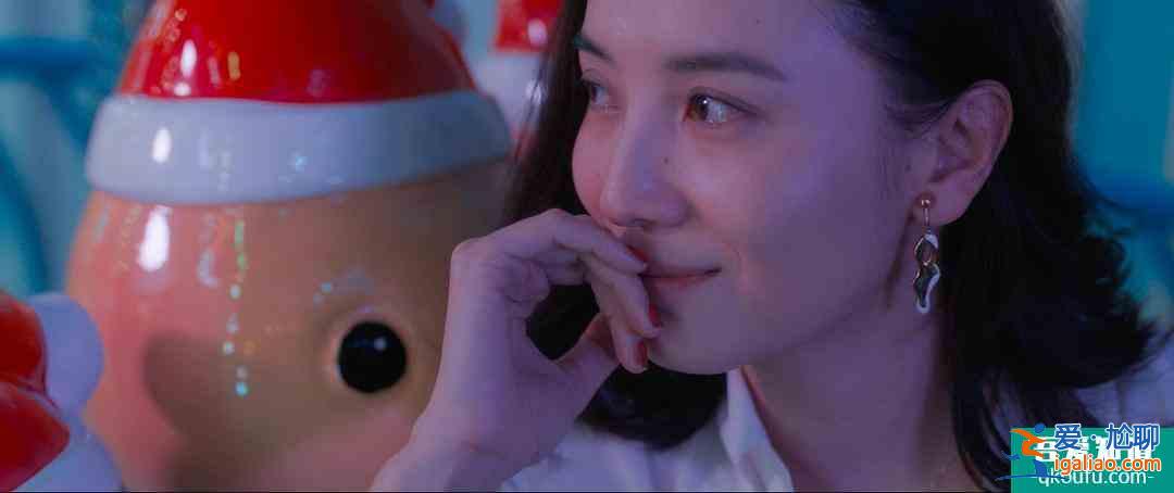 《白色月光》从“抓小三”开启，落脚点是女性的觉醒审视？