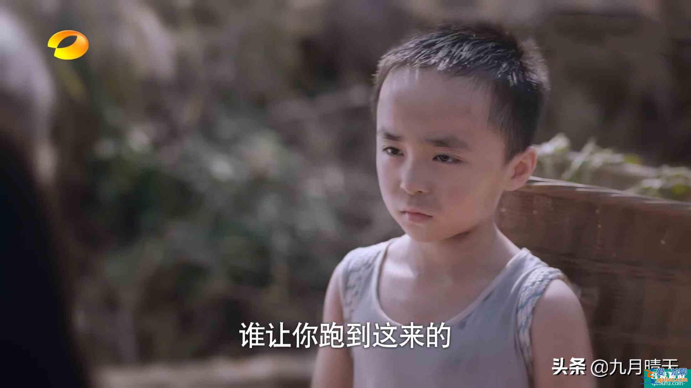 以家人之名：10年朝夕相处，9年后成了对门监控，这剧情不能细想？
