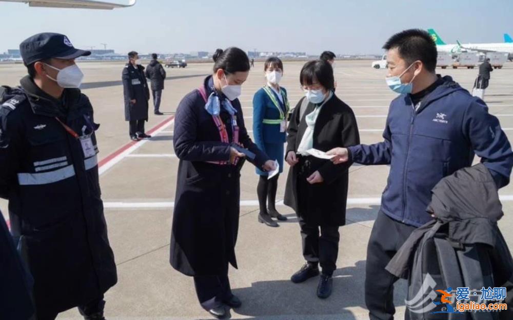 全国两会召开在即 他们提前赴京？