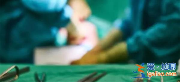 折叠男孩首次手术成功，脊柱顺利矫正90度[脊柱矫正]？