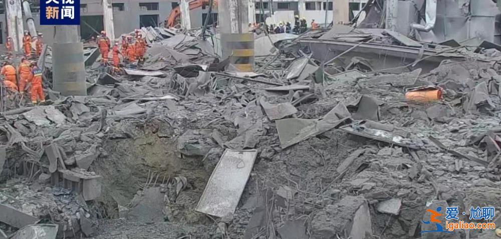 铝水泄漏至铸造井引发？