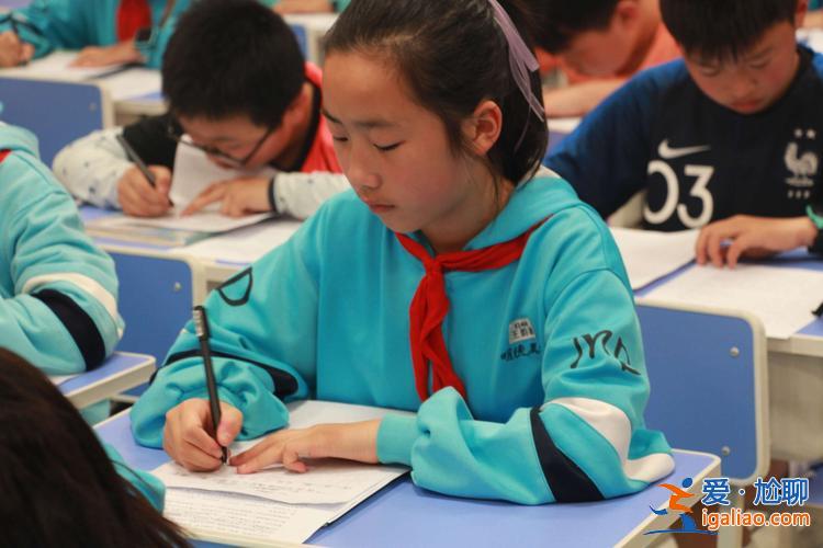 麓谷明德学校升学率(麓谷明德小学怎么样)？