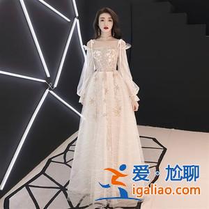 升学宴礼服长裙，升学宴女生本人穿什么衣服？